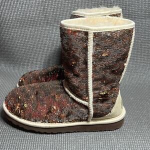 UGG Classic Short‎ Boots Womens Size 6 Multicolor Sequin Sparkling 3353 Pull On